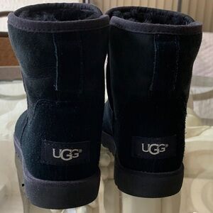 UGG Boots Ankle Women’s Size 5